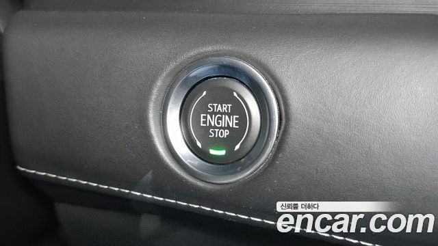Cadillac Escalade 2021 — photo 18