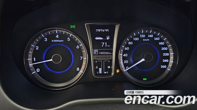 Hyundai Grandeur 2011 — photo 8