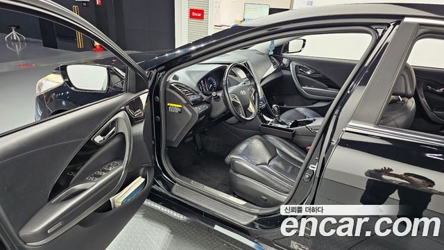Hyundai Grandeur 2011 — photo 10