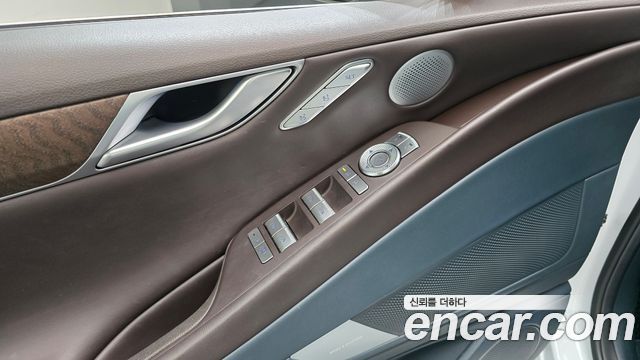Genesis G80 2025 — photo 16