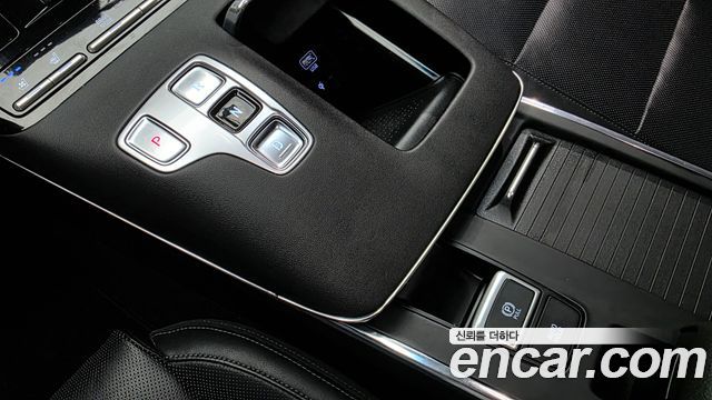 Hyundai Grandeur 2021 — photo 12