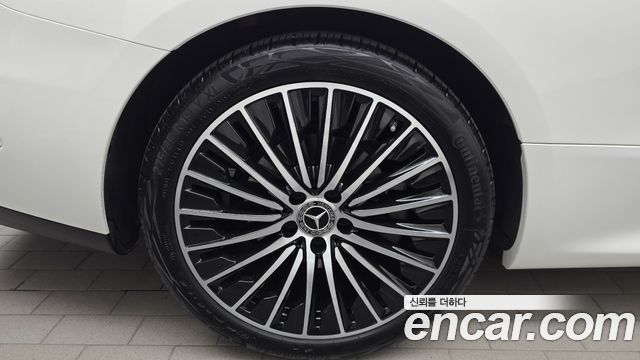 Mercedes-Benz CLE-Class 2024 — photo 5