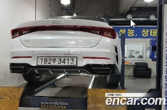 Kia K5 2023 — photo 2