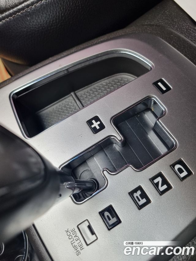 Hyundai Santafe 2012 — photo 9