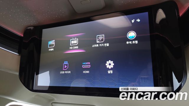 Kia Canival 2025 — photo 24