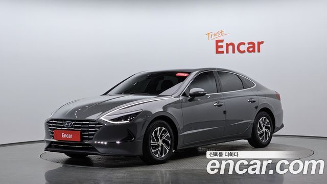 Hyundai Sonata 2022 — photo 32