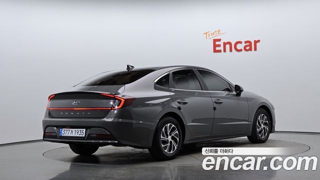 Hyundai Sonata 2022 — photo 2