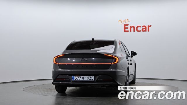 Hyundai Sonata 2022 — photo 4