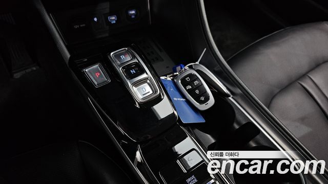 Hyundai Sonata 2022 — photo 12