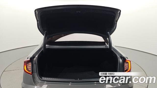 Hyundai Sonata 2022 — photo 31