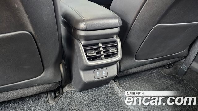 Hyundai Grandeur 2023 — photo 32
