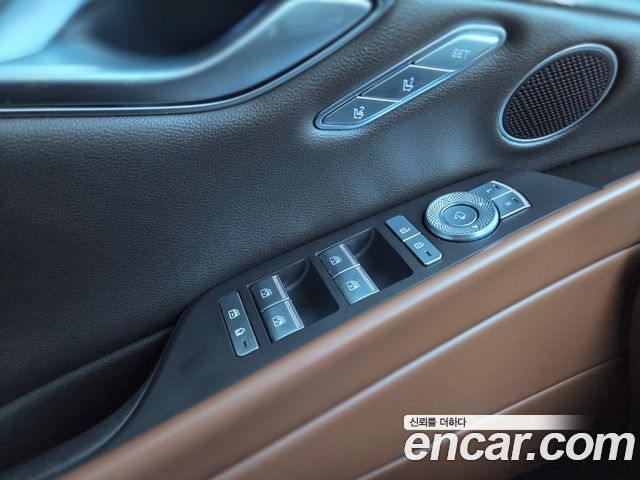 Genesis G80 2023 — photo 18
