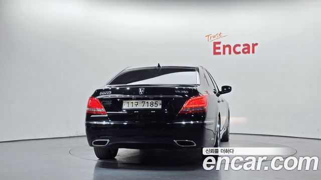Hyundai Equus 2010 — photo 4