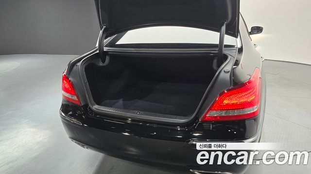 Hyundai Equus 2010 — photo 20