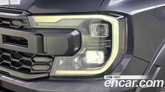 Ford Ranger 2024 — photo 8