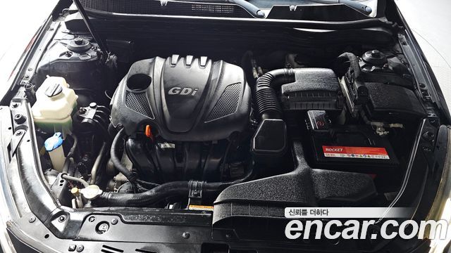 Kia K5 2011 — photo 6