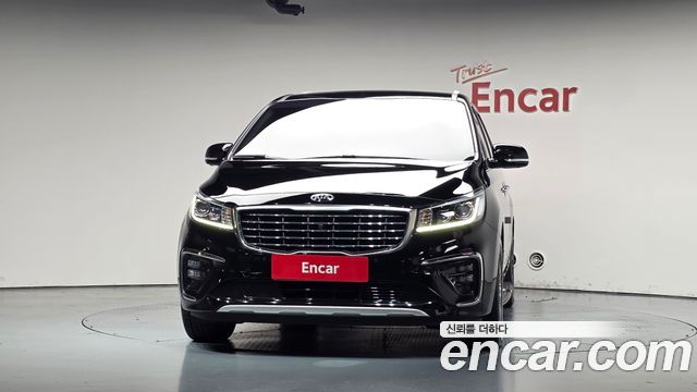 Kia Canival 2019 — photo 3