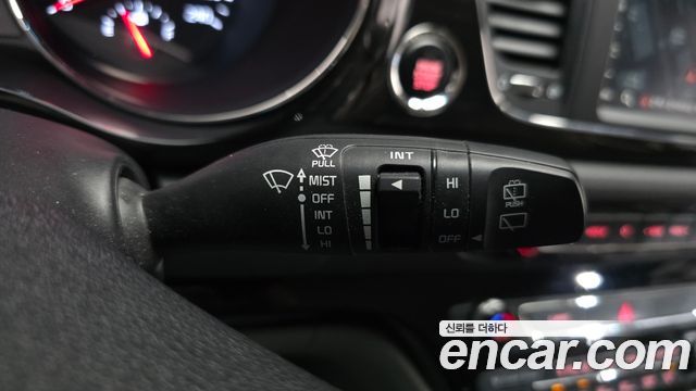 Kia Canival 2019 — photo 30