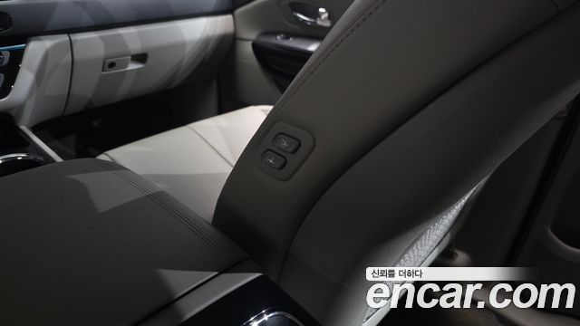 Kia Canival 2019 — photo 32