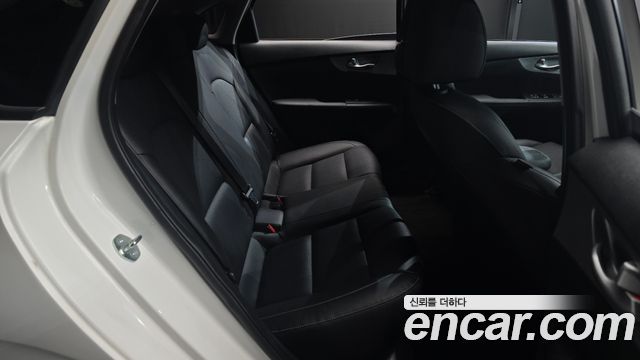 Kia K3 2023 — photo 11