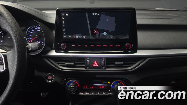 Kia K3 2023 — photo 14