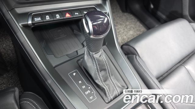 Audi Q3 2023 — photo 9