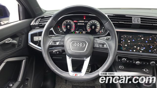 Audi Q3 2023 — photo 13