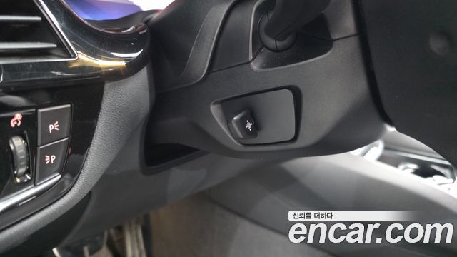 BMW 5-Series 2023 — photo 25