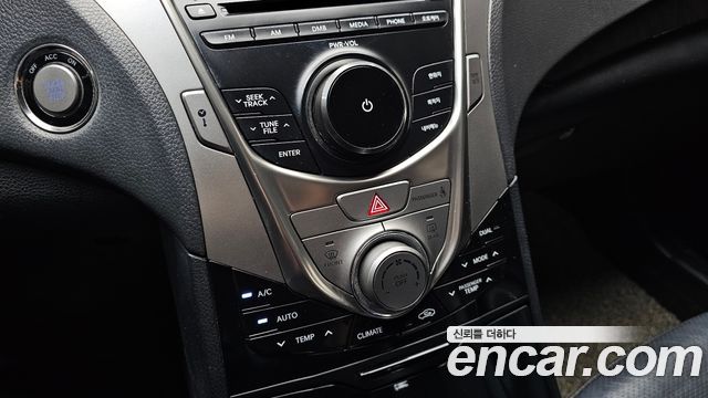 Hyundai Grandeur 2012 — photo 15