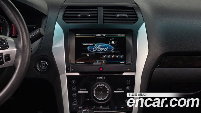 Ford Explorer 2015 — photo 14
