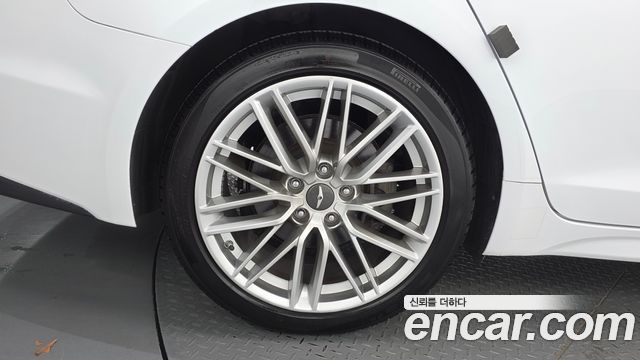 Genesis G70 2019 — photo 5