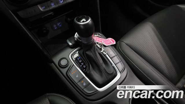 Hyundai Kona 2020 — photo 12