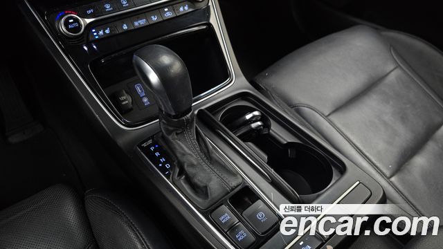 Hyundai Grandeur 2018 — photo 9