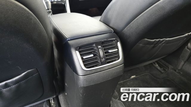 Hyundai Grandeur 2018 — photo 19