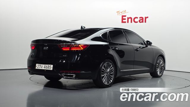 Kia K7 2018 — photo 2