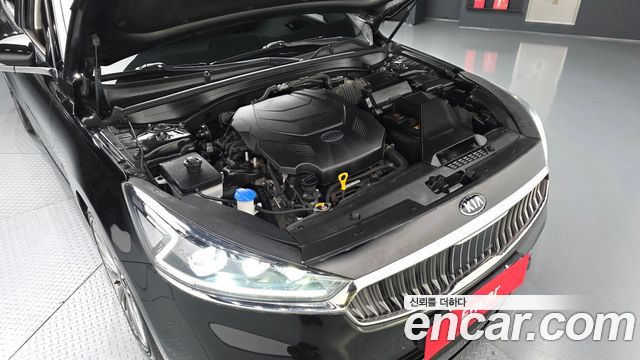 Kia K7 2018 — photo 6