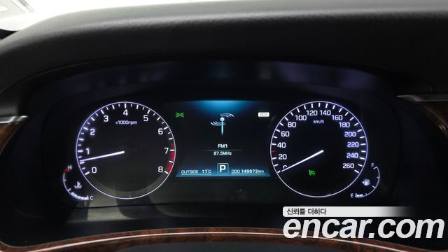 Hyundai Equus 2015 — photo 8