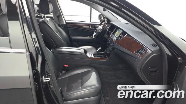Hyundai Equus 2015 — photo 11
