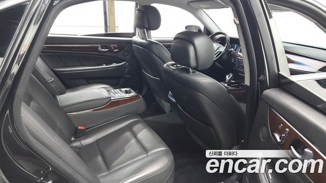Hyundai Equus 2015 — photo 12