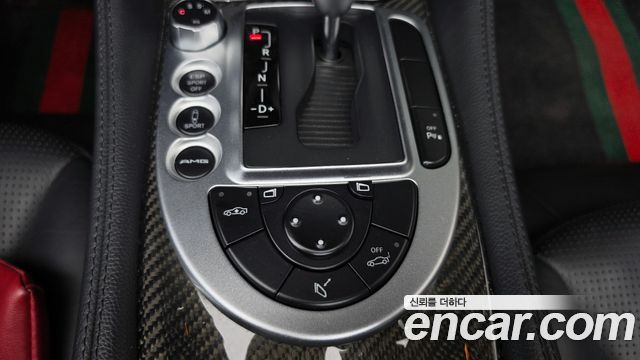 Mercedes-Benz SL-Class 2010 — photo 16