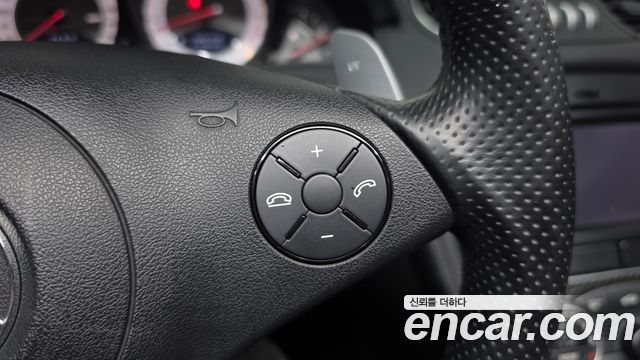 Mercedes-Benz SL-Class 2010 — photo 19