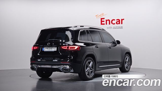 Mercedes-Benz GLB-Class 2020 — photo 2