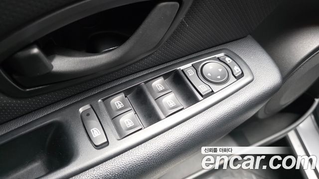 Renault Korea SM3 2018 — photo 27