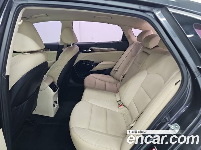 Kia K7 2017 — photo 13