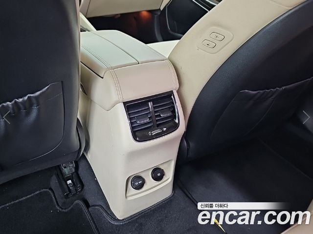 Kia K7 2017 — photo 14