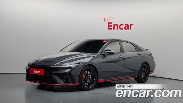 Hyundai AVANTE 2025 — photo 1