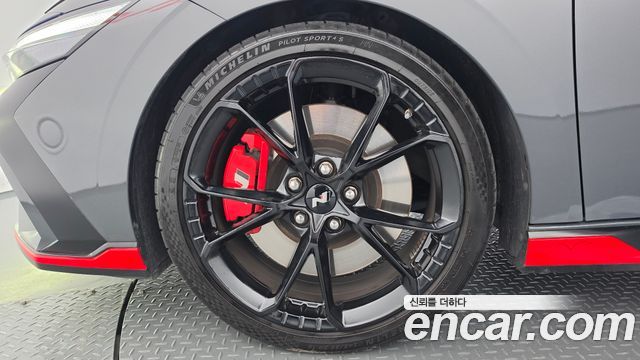 Hyundai AVANTE 2025 — photo 5
