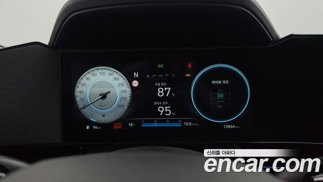 Hyundai AVANTE 2025 — photo 11