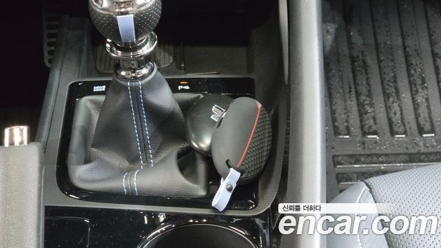 Hyundai AVANTE 2025 — photo 21