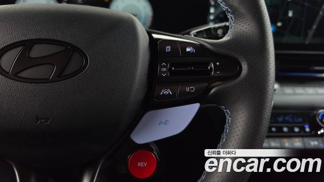 Hyundai AVANTE 2025 — photo 23